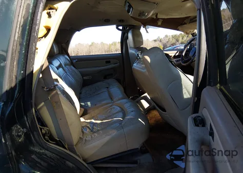 2001 Chevrolet Tahoe Lt z USA, uszkodzony, nr VIN 1GNEK13T81R162961